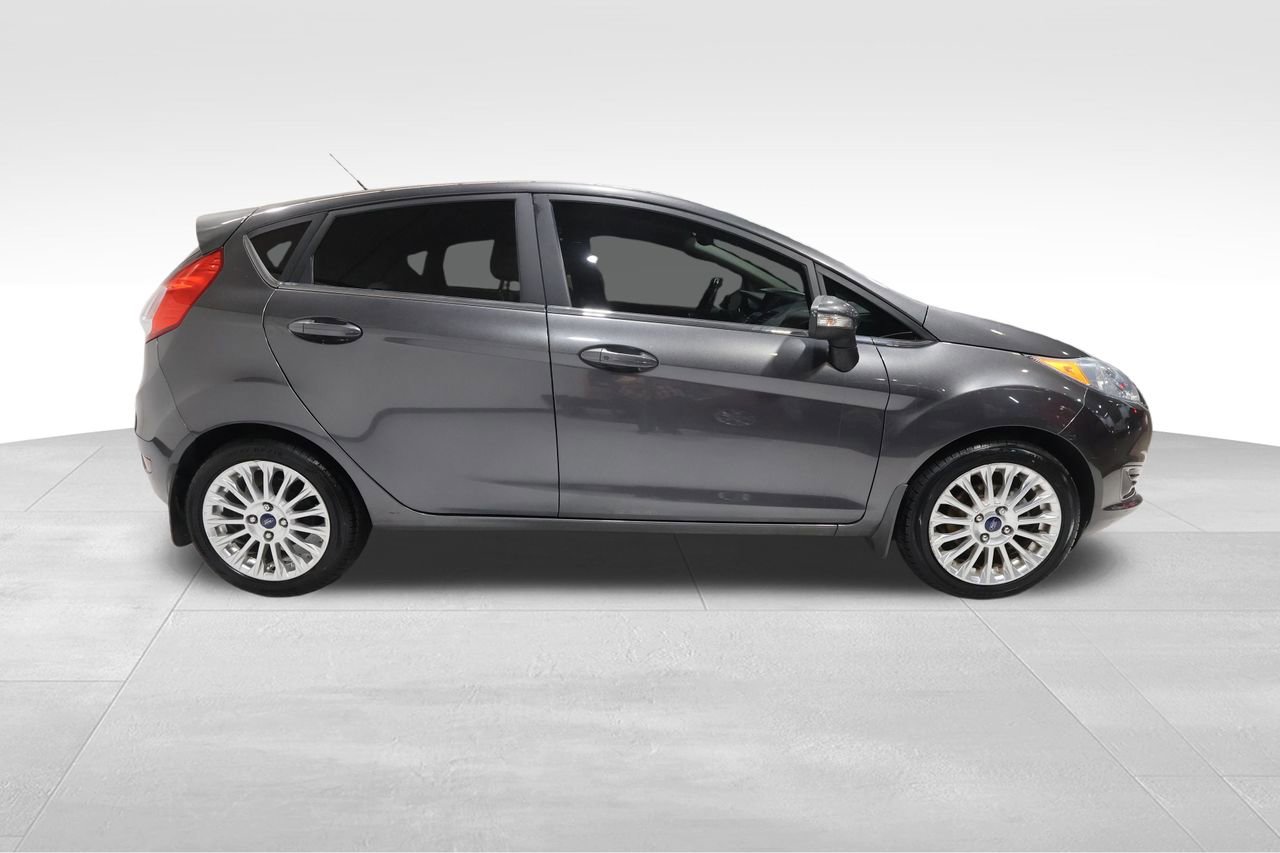 Used 2016 Ford Fiesta Titanium w/ Exterior Protection Package image 4
