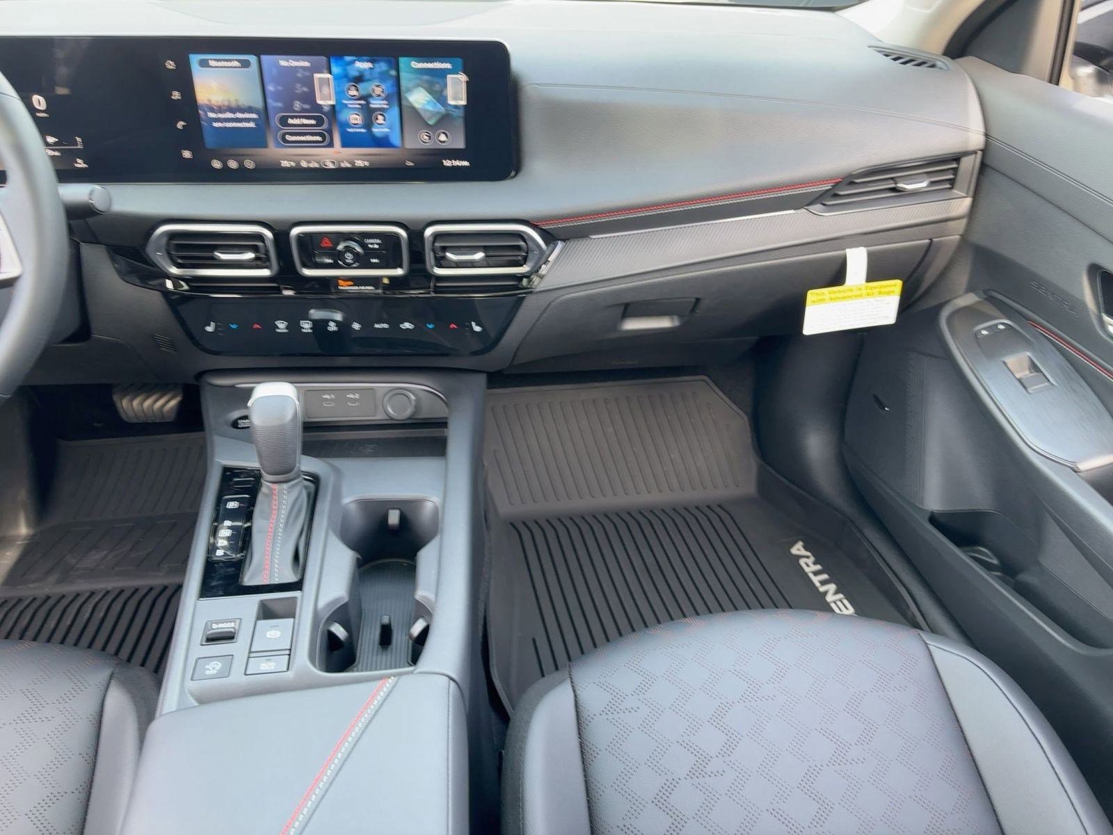 New 2026 Nissan Sentra SR w/ SR Premium Package FWD image 25