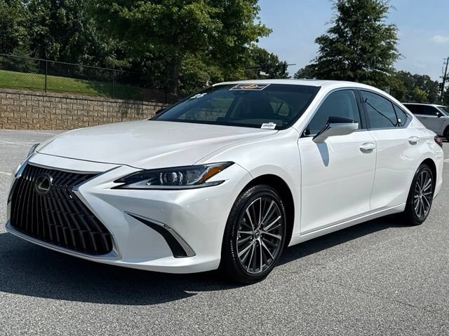 Used 2025 Lexus ES 350 w/ Premium Package FWD image 2