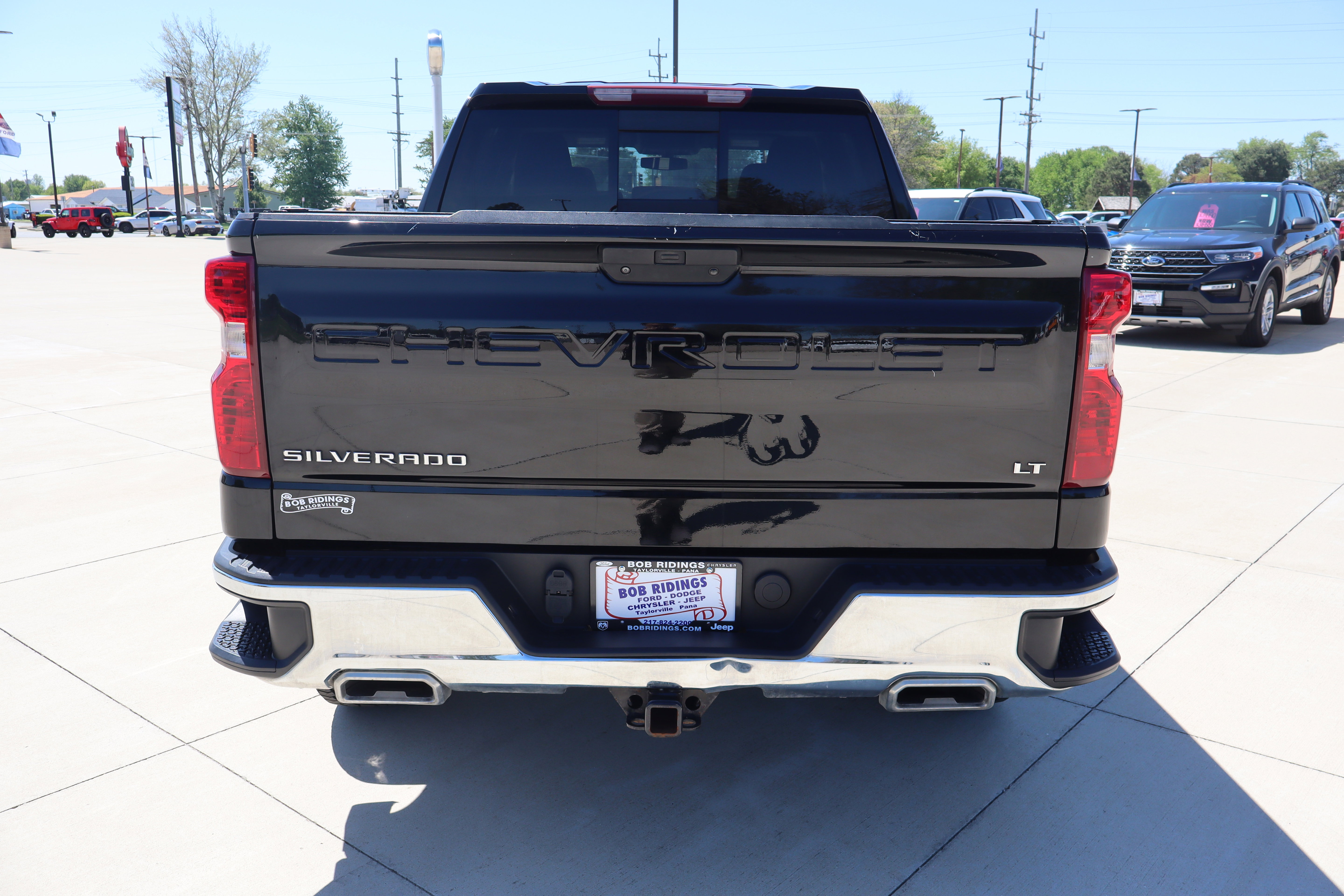 Used 2022 Chevrolet Silverado 1500 LT w/ All Star Edition Plus AWD/4WD image 7