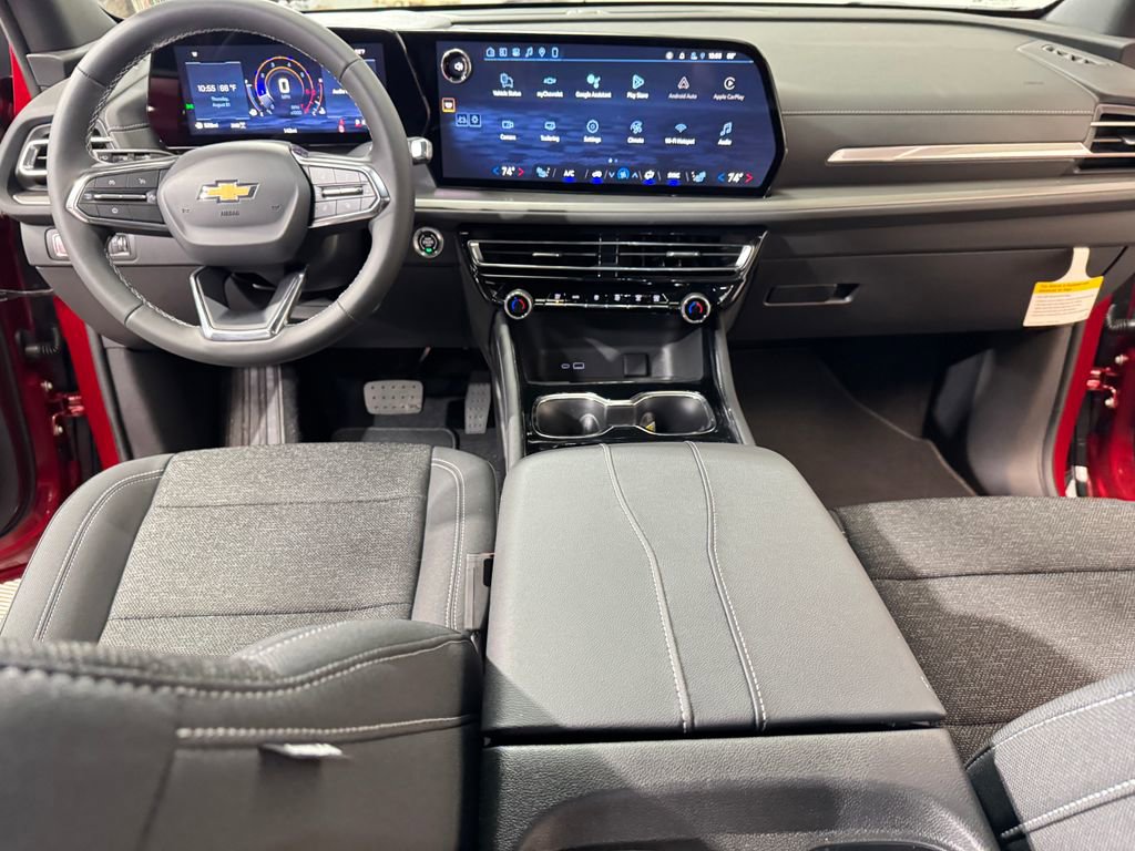 New 2026 Chevrolet Traverse LT w/ LPO, Floor Liner Package image 13