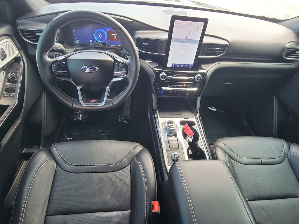 Used 2024 Ford Explorer ST w/ Equipment Group 401A AWD/4WD image 18