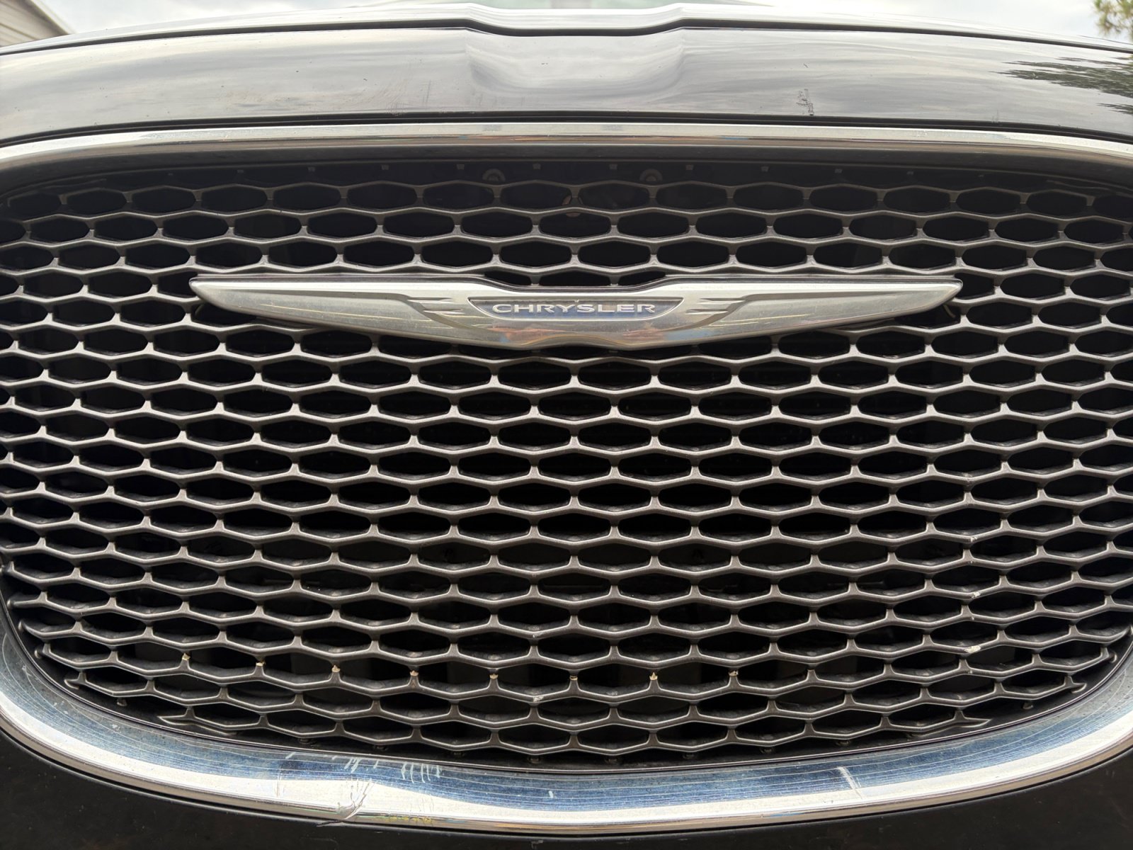 Used 2016 Chrysler 300 C AWD/4WD image 9
