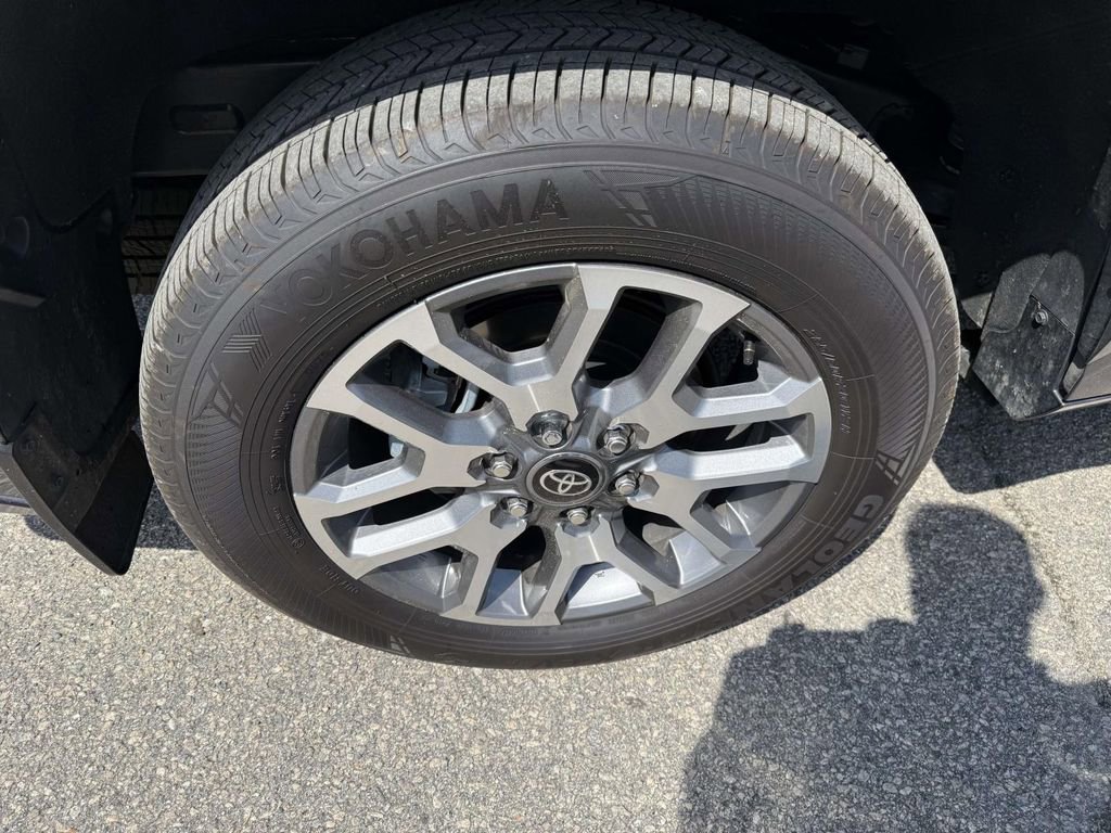 Used 2025 Toyota Sequoia 1794 Edition w/ Tow Technology Package image 9