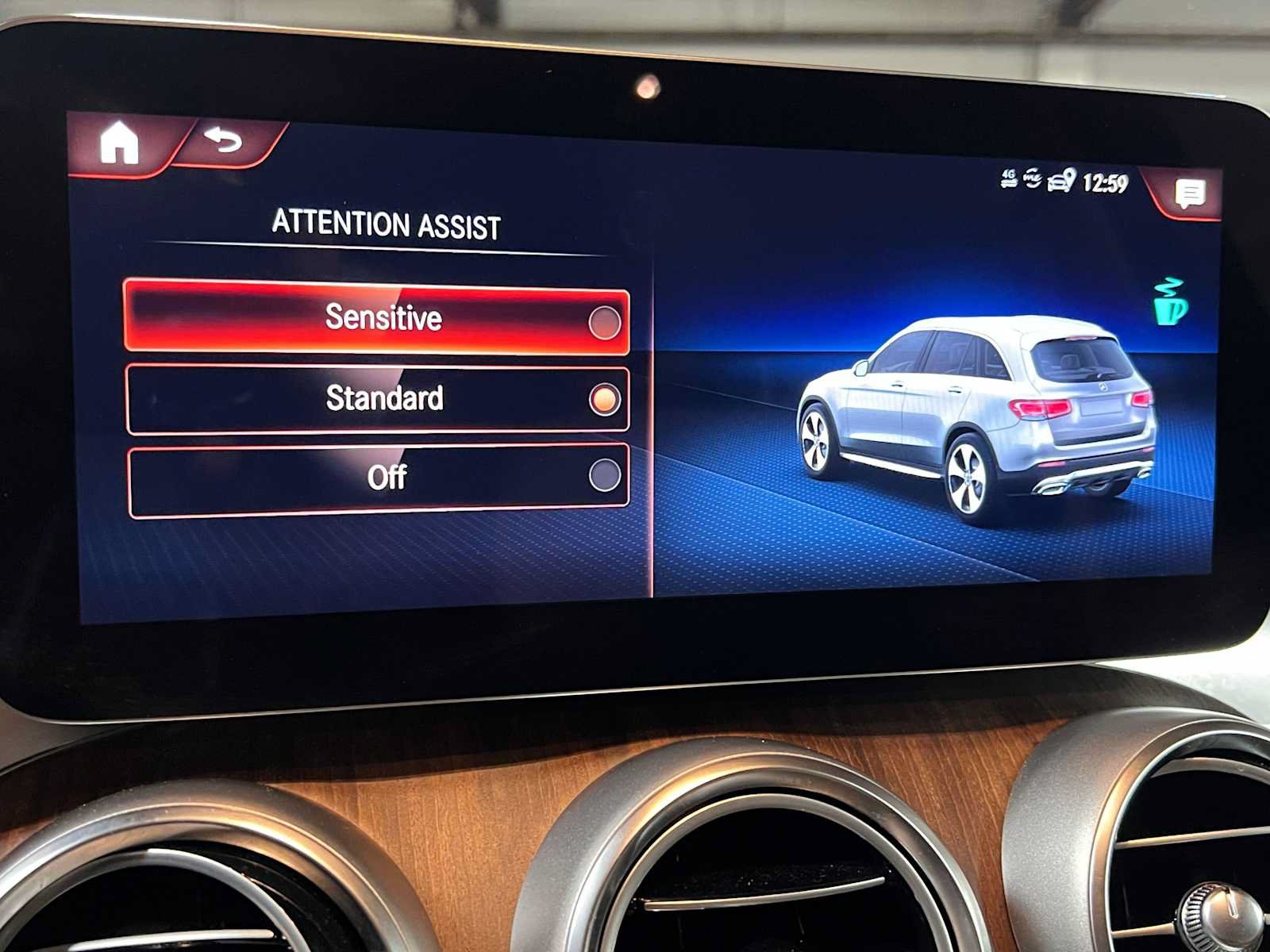 Used 2022 Mercedes-Benz GLC 300 4MATIC image 36