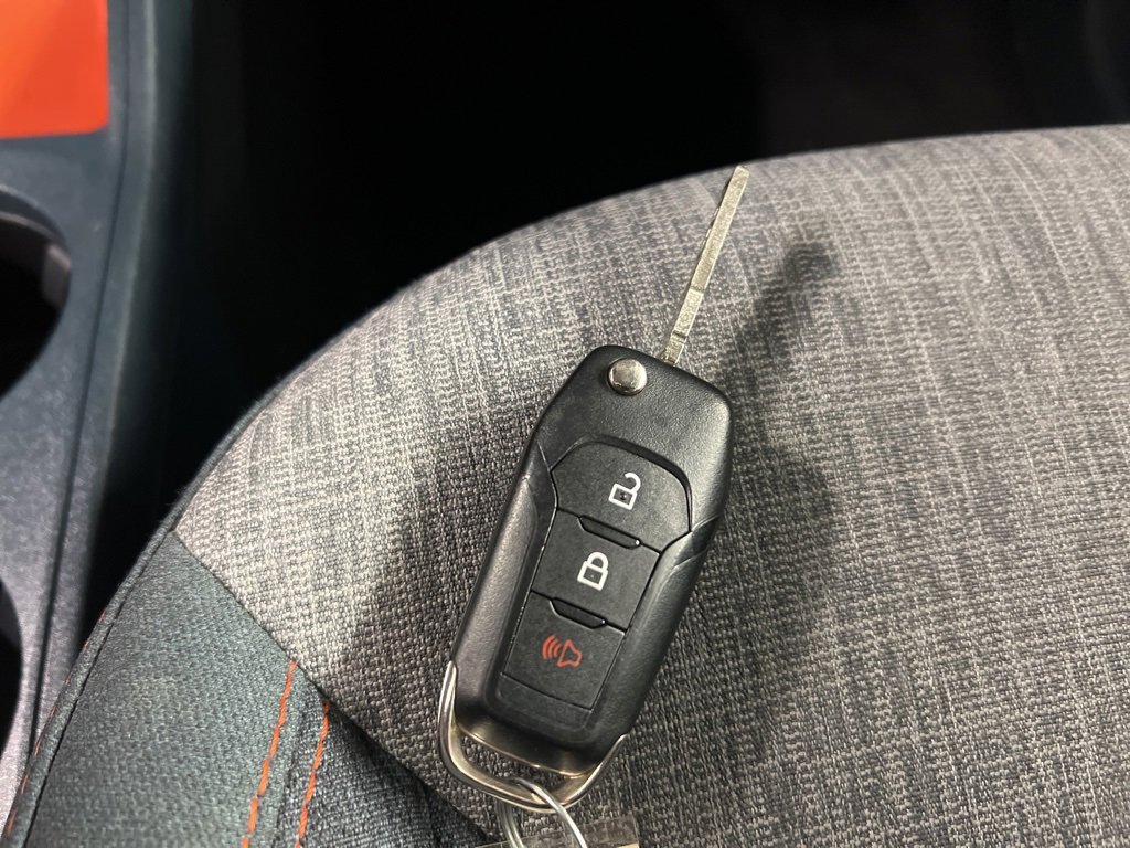 Certified 2022 Ford Maverick XLT w/ Equipment Group 300A Standard image 35