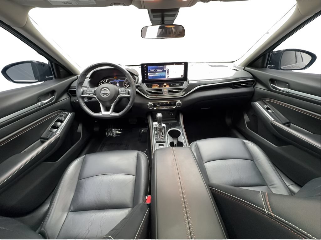 Used 2023 Nissan Altima 2.5 SR w/ SR Premium Package AWD/4WD image 38