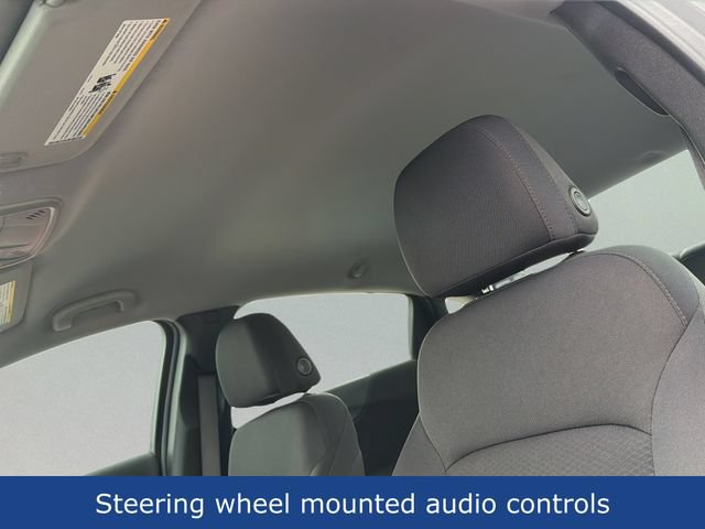 Used 2025 Chevrolet Malibu LT FWD image 13