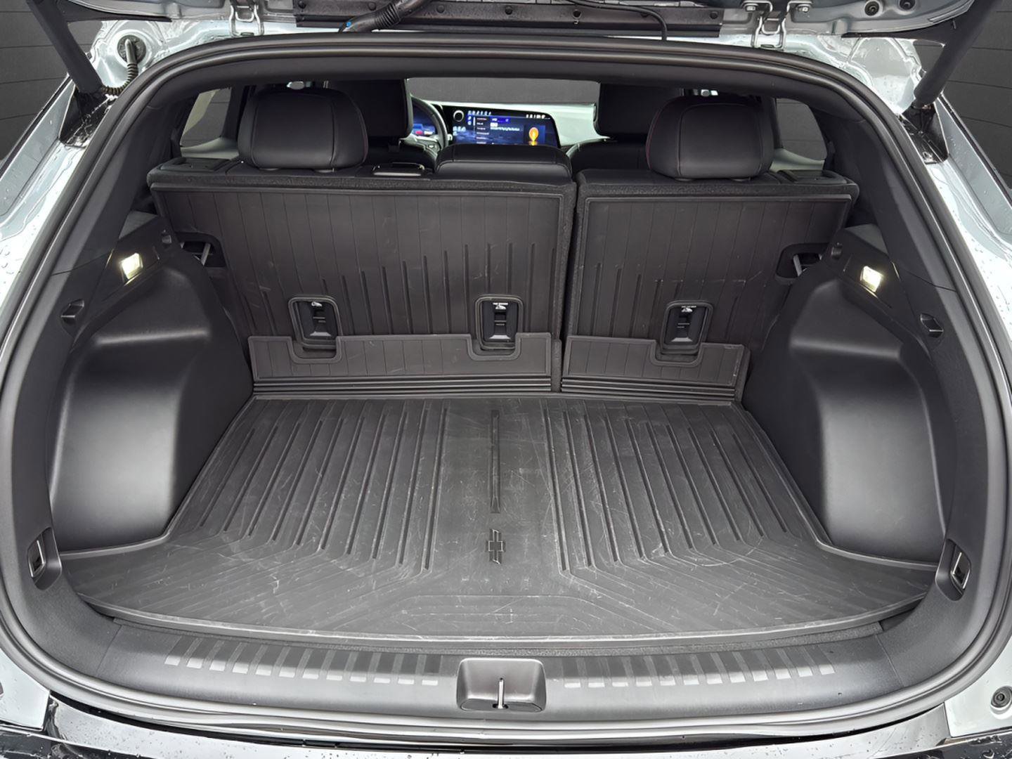 Used 2024 Chevrolet Blazer EV RS image 21