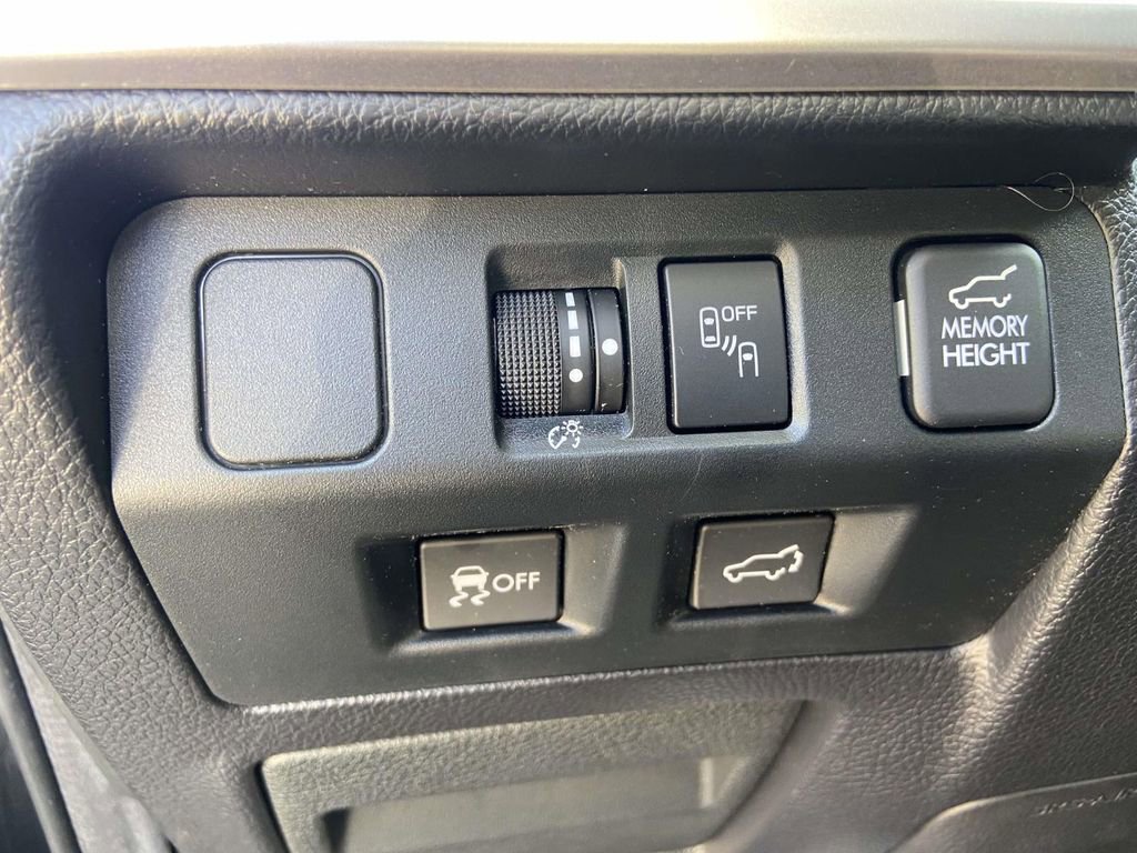 Used 2018 Subaru Forester 2.5i Limited AWD/4WD image 29