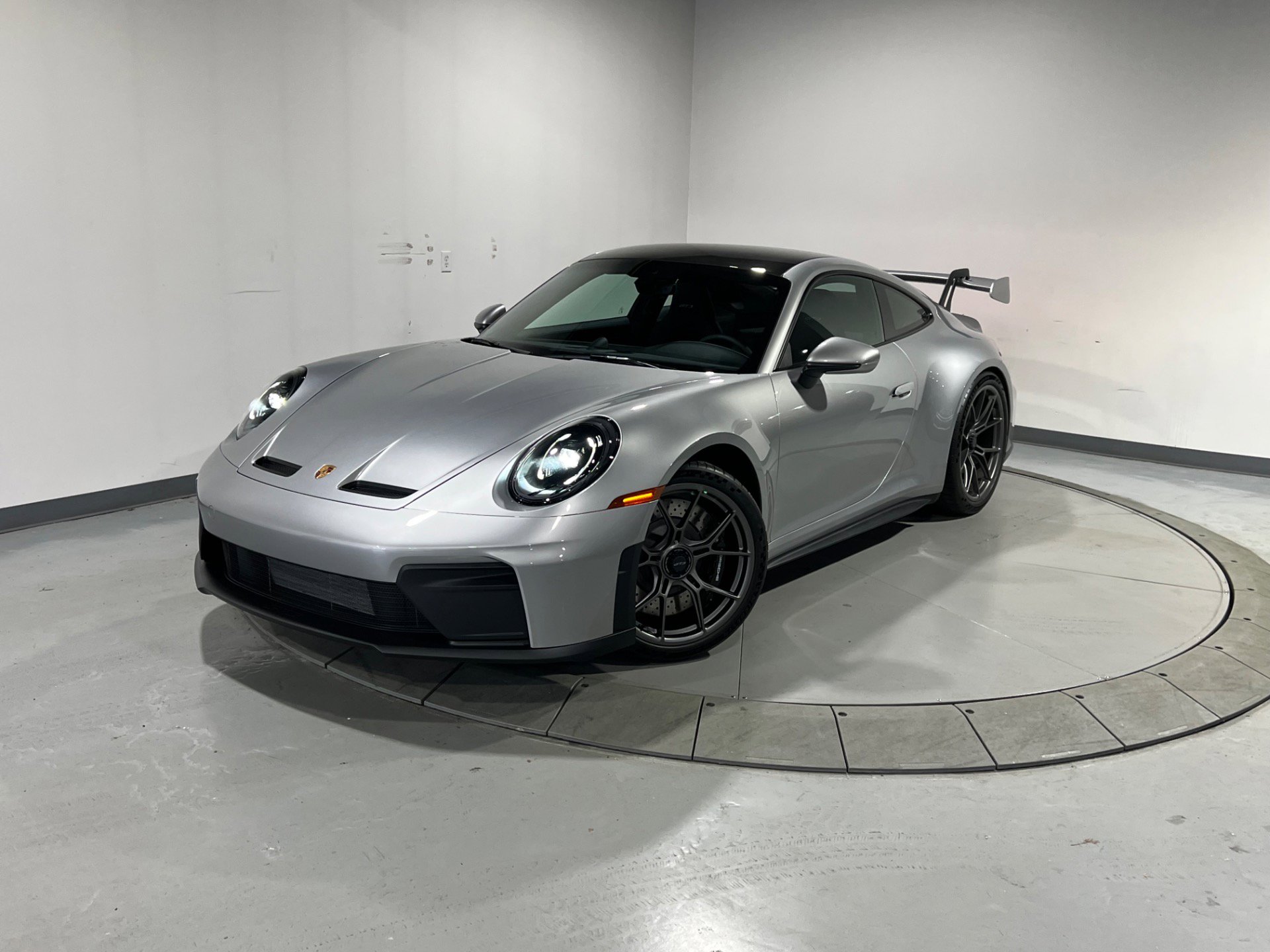 Used 2026 Porsche 911 GT3 image 5