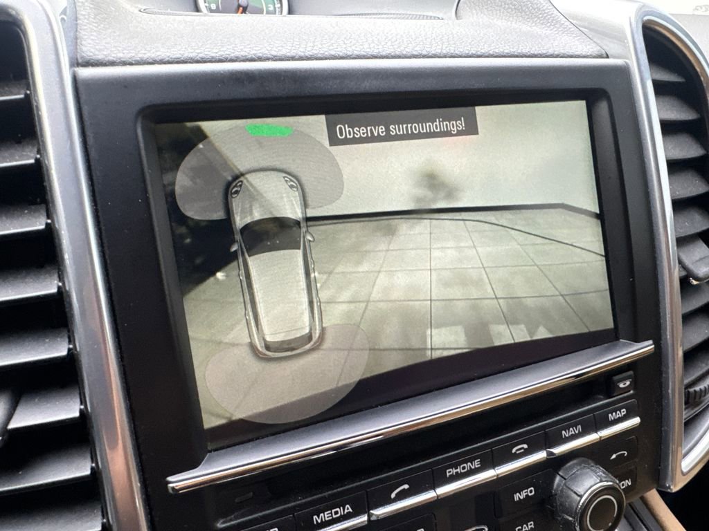 Used 2016 Porsche Cayenne image 62