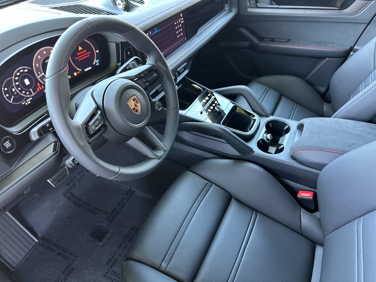 New 2026 Porsche Cayenne GTS AWD/4WD image 4