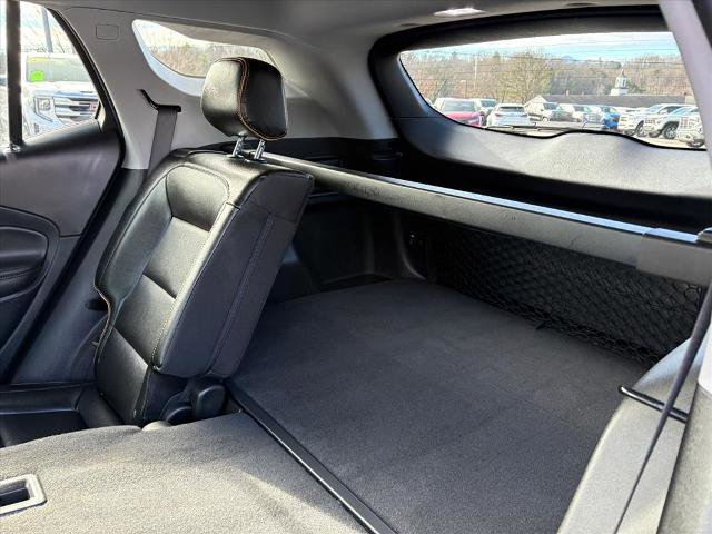 Certified 2024 GMC Terrain AT4 w/ Infotainment Package II image 9