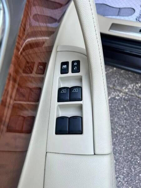 Used 2015 INFINITI QX70 2WD w/ Premium Package image 15