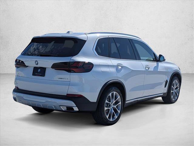 New 2026 BMW X5 xDrive50e image 2