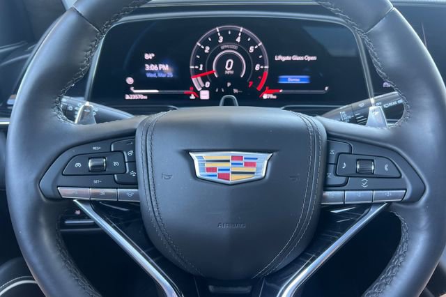 Used 2024 Cadillac Escalade V w/ LPO, ONYX Package image 30