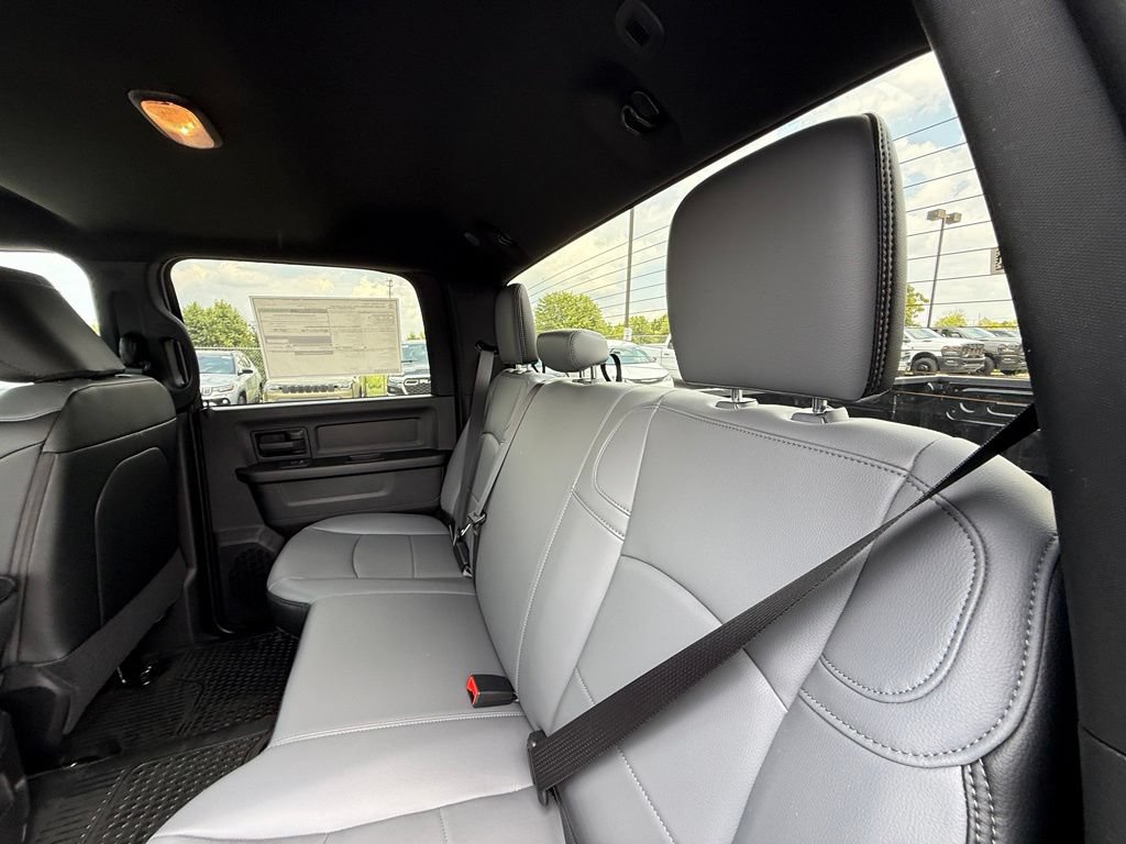 New 2026 RAM 3500 Tradesman AWD/4WD image 26