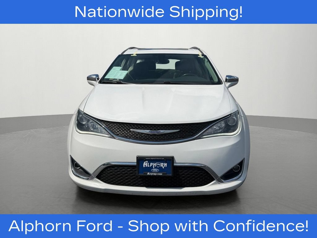 Used 2020 Chrysler Pacifica Limited FWD image 5