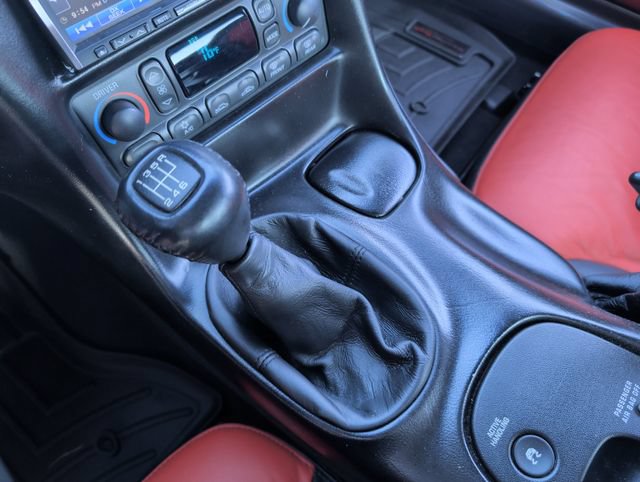 Used 2002 Chevrolet Corvette Z06 w/ Memory Pkg RWD image 21
