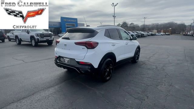 Used 2024 Buick Encore GX Sport Touring w/ Comfort Package image 8