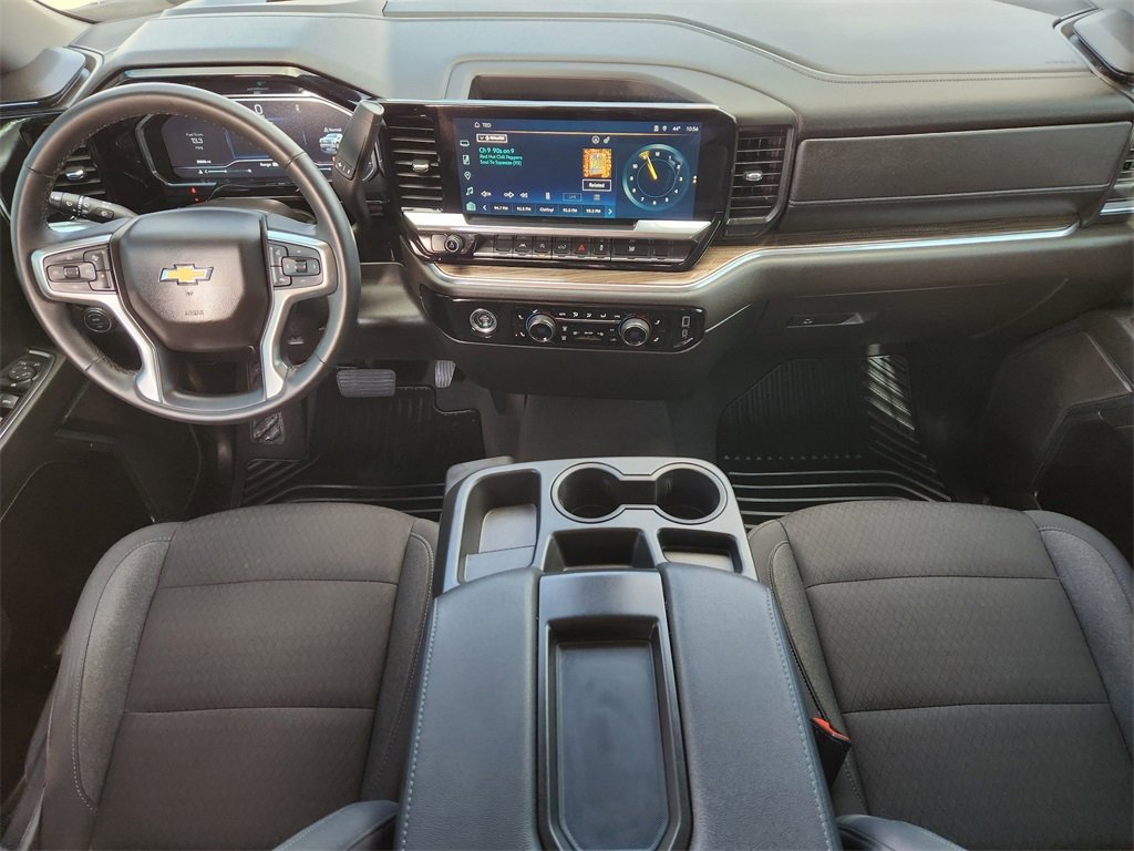Used 2024 Chevrolet Silverado 1500 LT image 27