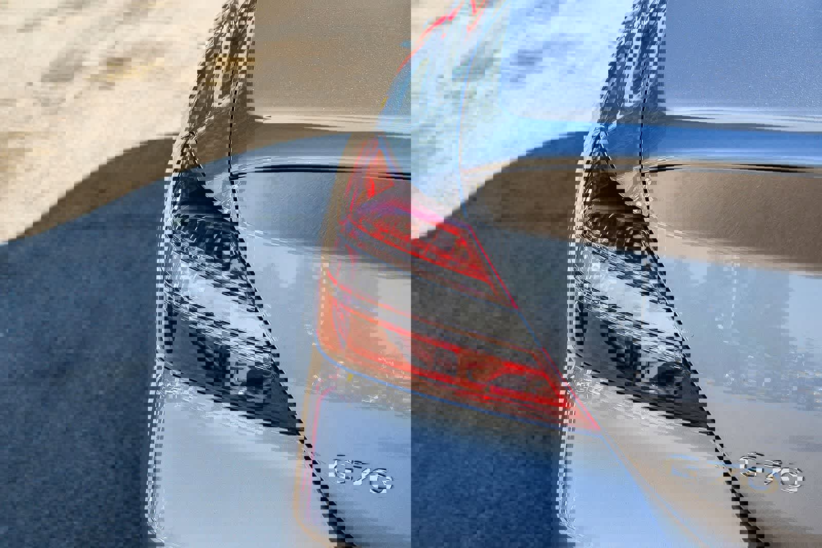 Used 2026 Genesis G70 2.5T image 7