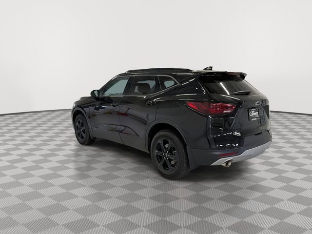 New 2025 Chevrolet Blazer LT w/ Midnight/Sport Edition FWD image 7