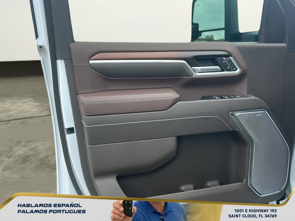 New 2026 GMC Sierra 2500 Denali w/ Denali Reserve Package image 12