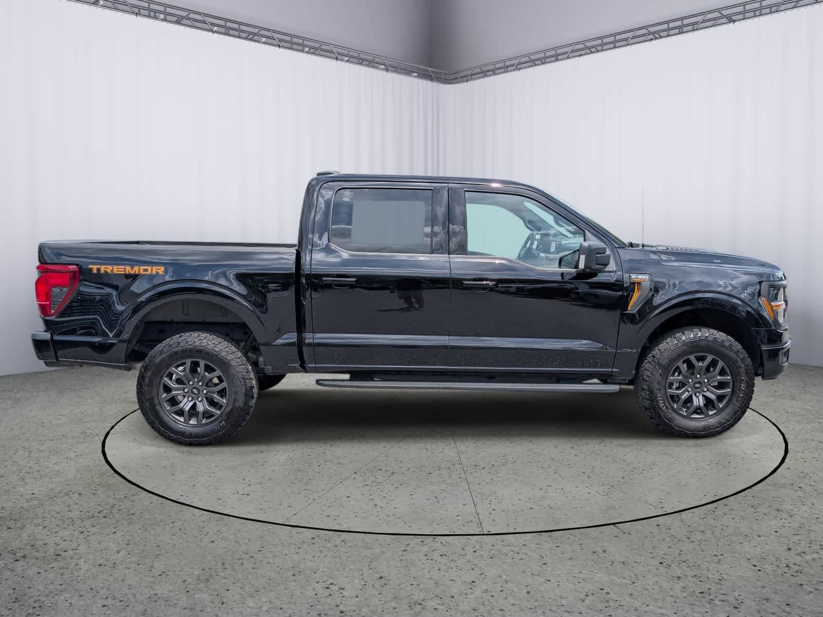 Used 2025 Ford F150 Tremor w/ Tow/Haul Package AWD/4WD image 2