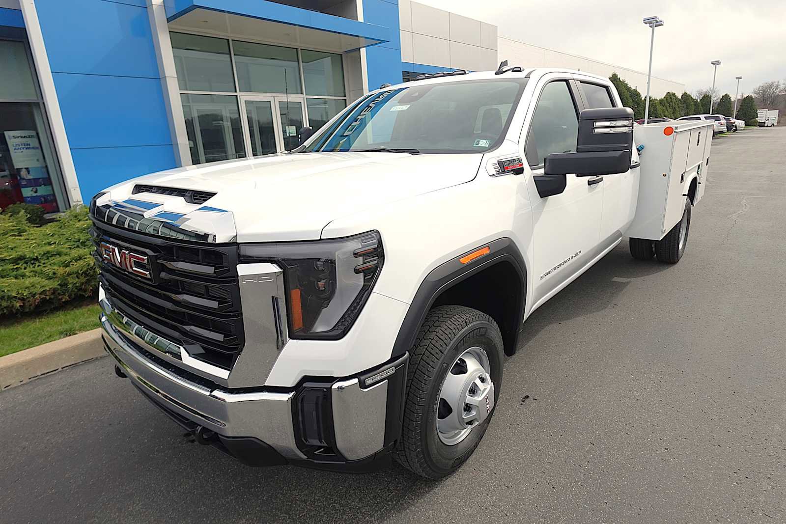 New 2026 GMC Sierra 3500 Pro w/ Convenience Package AWD/4WD image 3