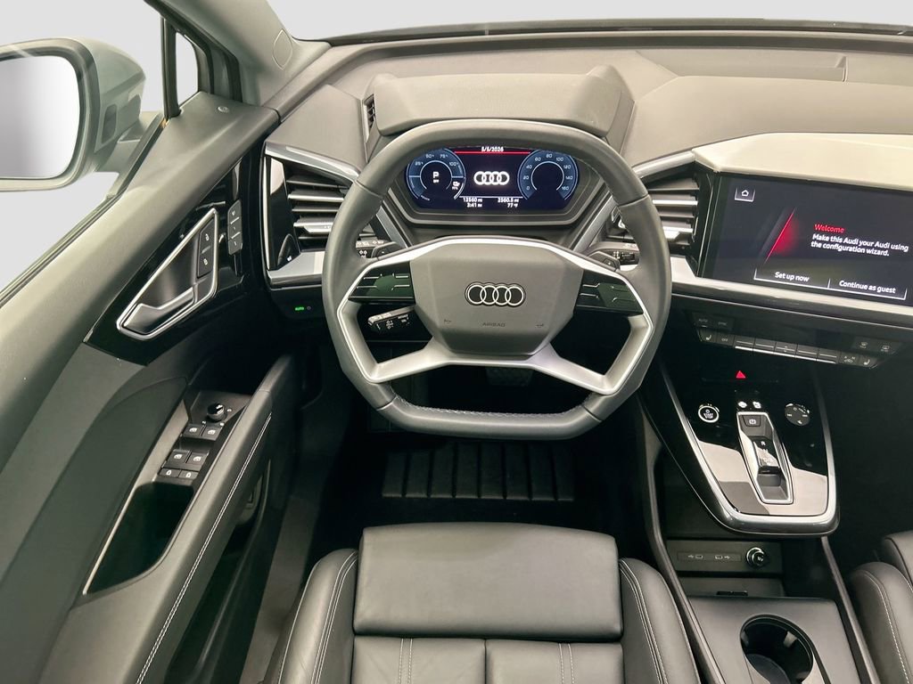 Used 2024 Audi Q4 e-tron Premium AWD/4WD image 10