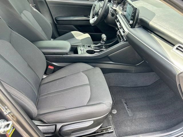 Used 2024 Kia K5 LXS FWD image 43