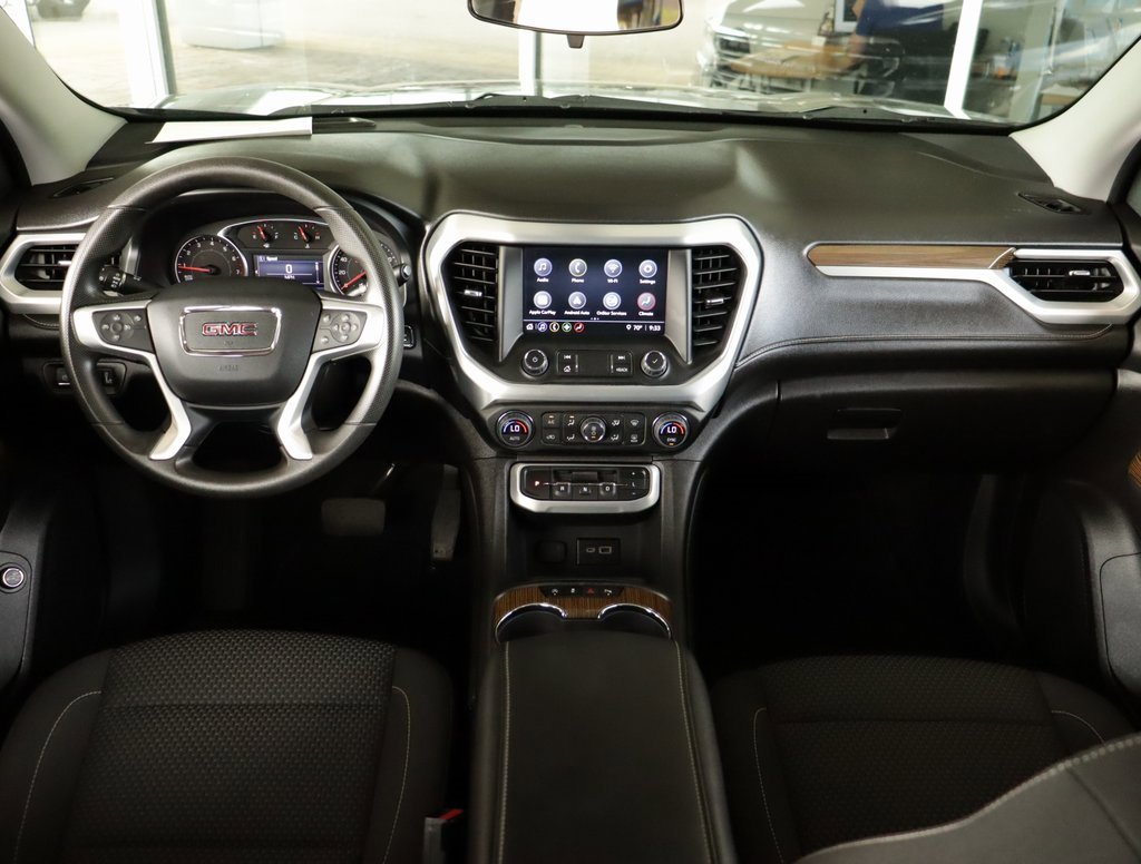 Used 2023 GMC Acadia SLE w/ Driver Convenience Package image 19