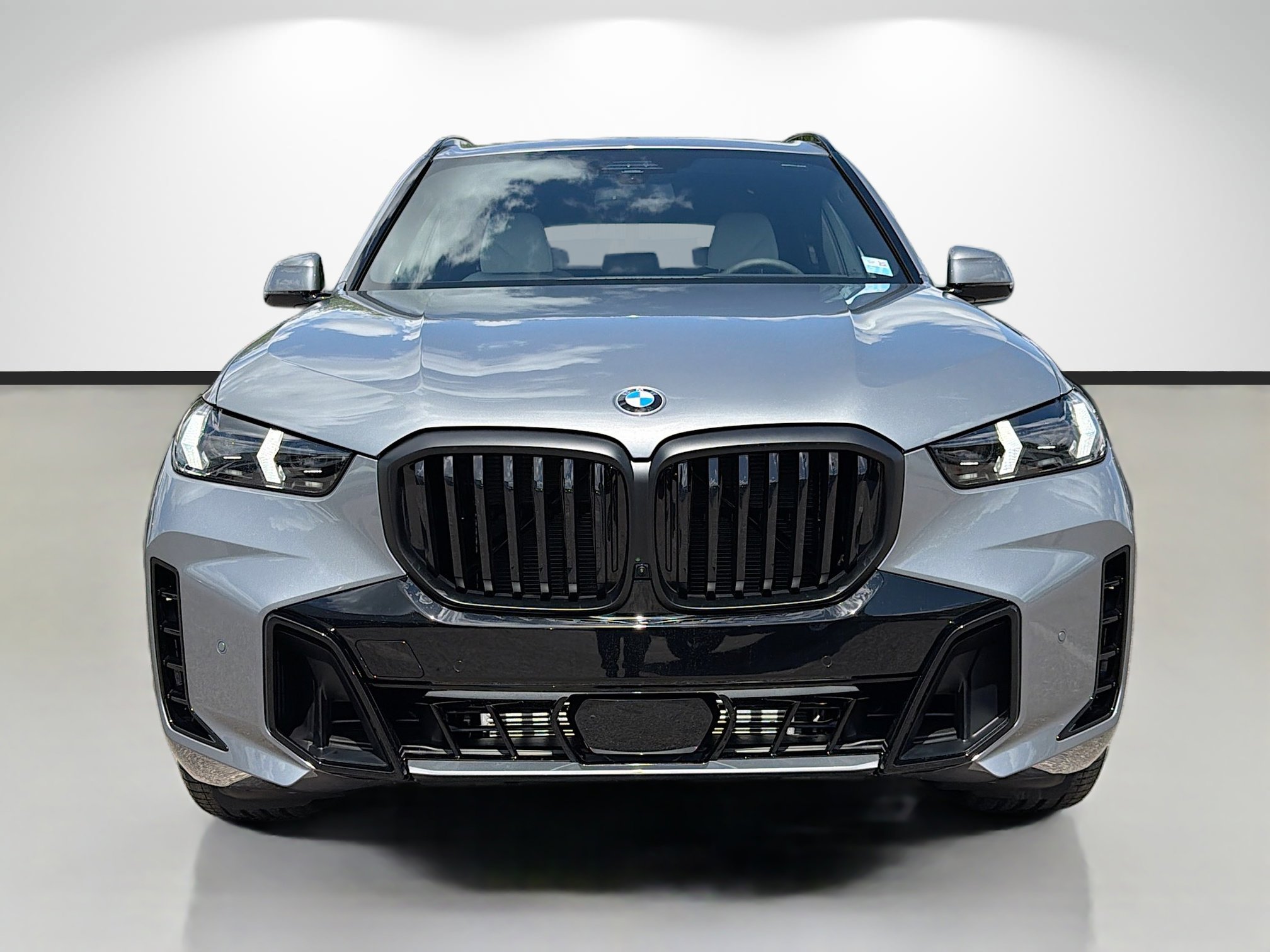 New 2026 BMW X5 xDrive40i w/ Executive Package image 8