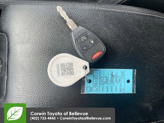 Used 2013 Jeep Wrangler Unlimited Sahara image 16