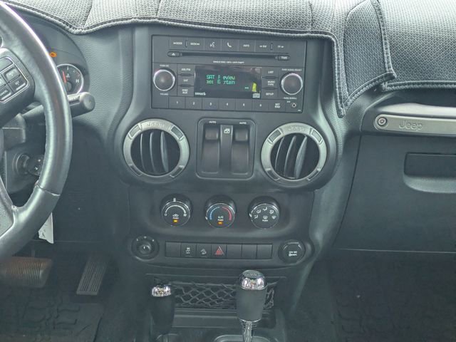 Used 2017 Jeep Wrangler Sport image 25