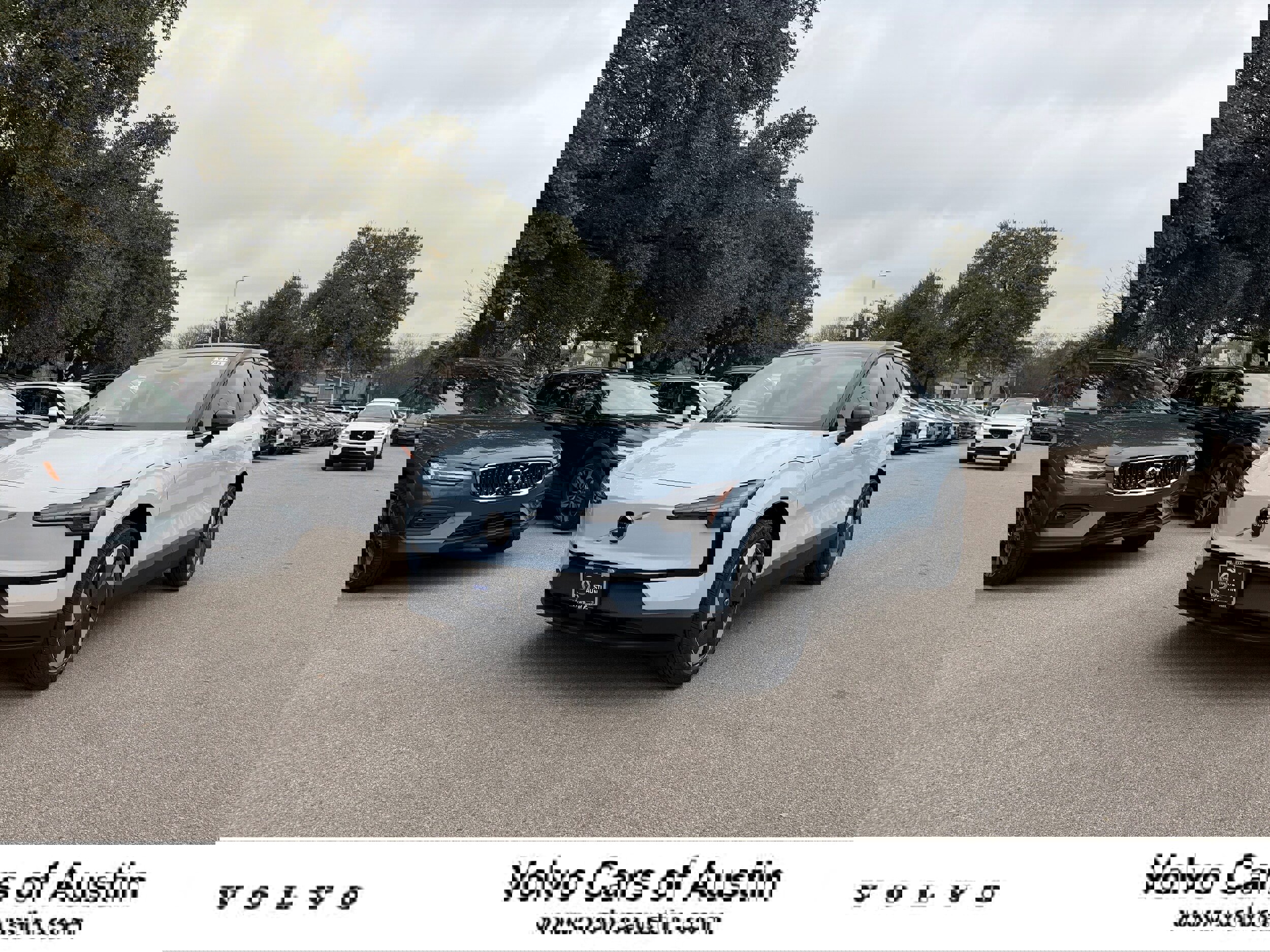 New 2026 Volvo EX30 Plus image 1