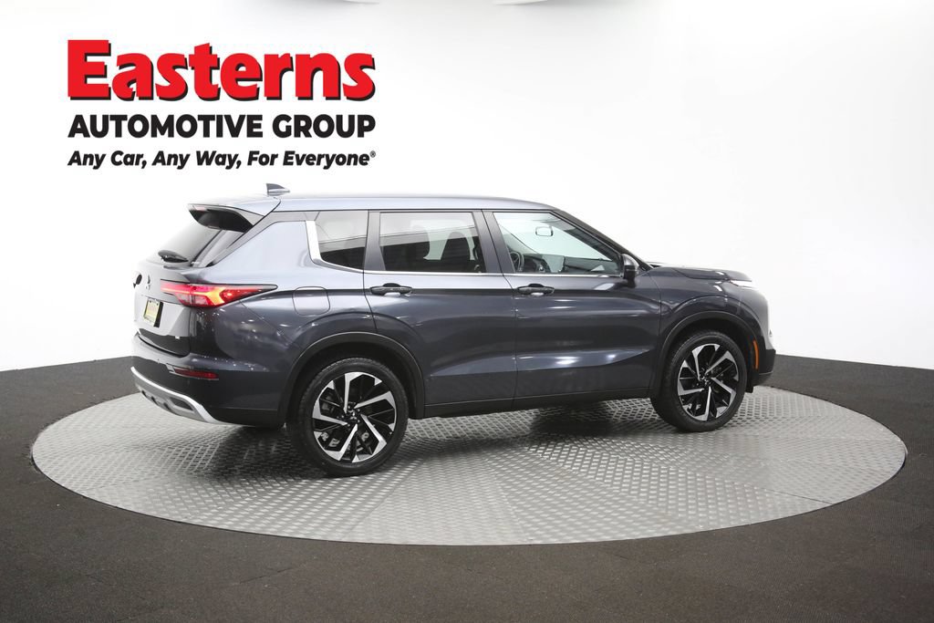 Used 2024 Mitsubishi Outlander SE AWD/4WD image 42