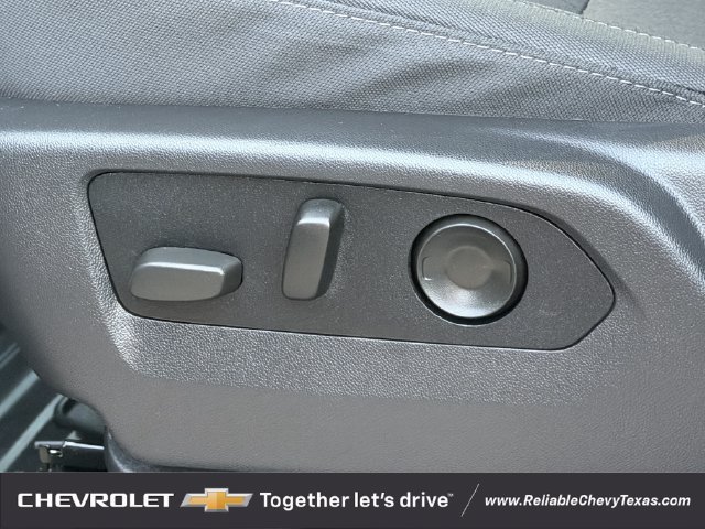 Used 2026 Chevrolet Silverado 1500 Custom RWD image 31
