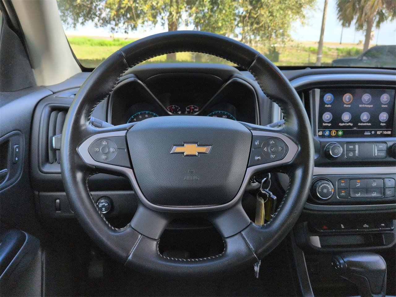 Used 2020 Chevrolet Colorado LT image 11