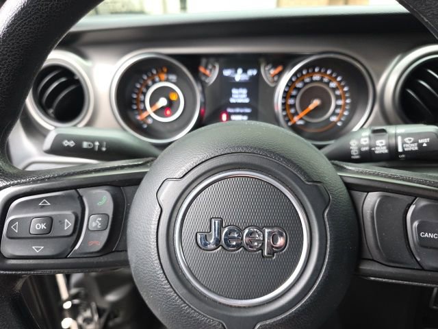 Used 2022 Jeep Wrangler Unlimited Sport image 14