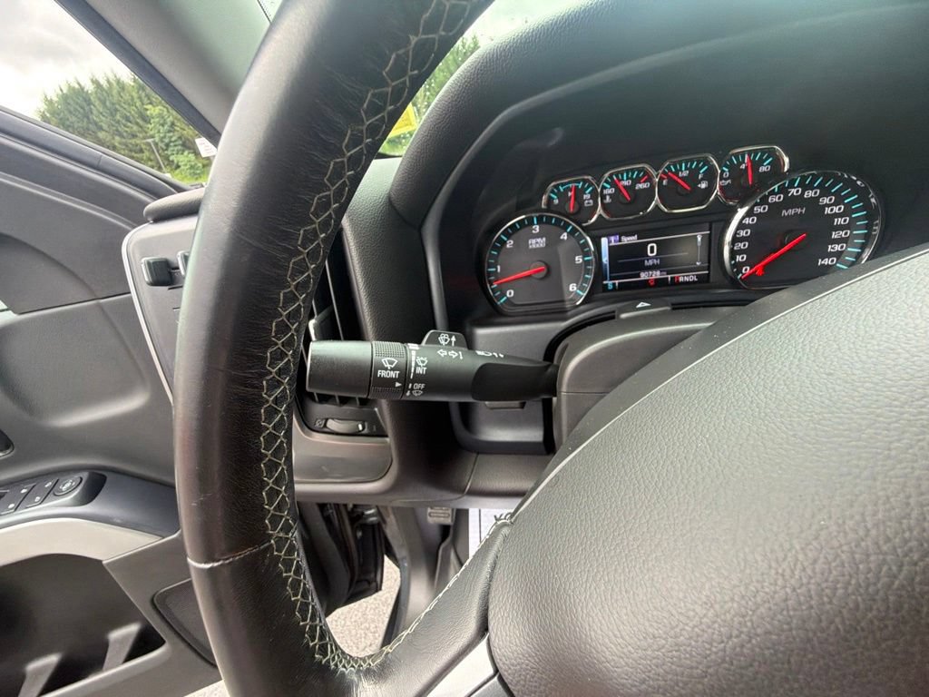 Used 2018 Chevrolet Silverado 1500 LT w/ All Star Edition AWD/4WD image 30