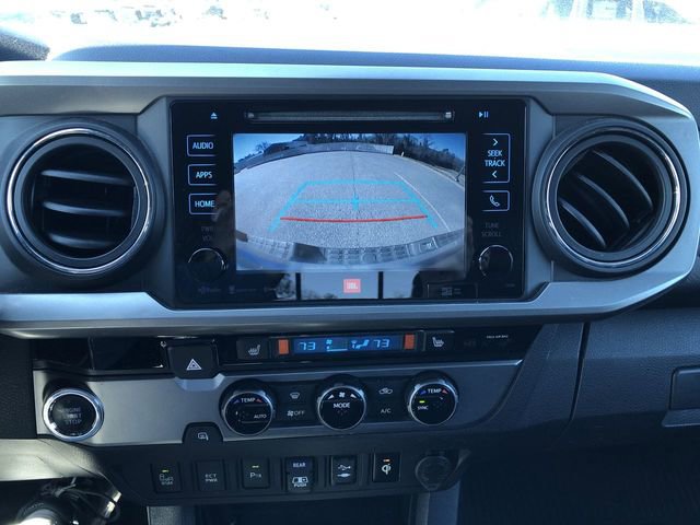 Used 2018 Toyota Tacoma Limited image 16