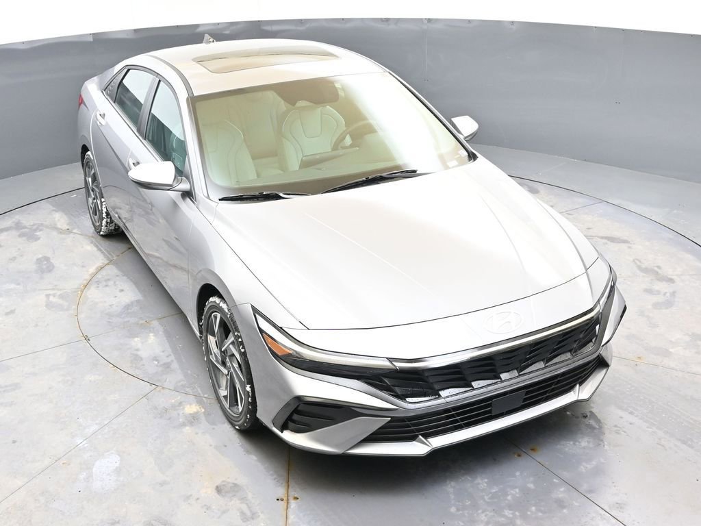 New 2026 Hyundai Elantra Limited image 54