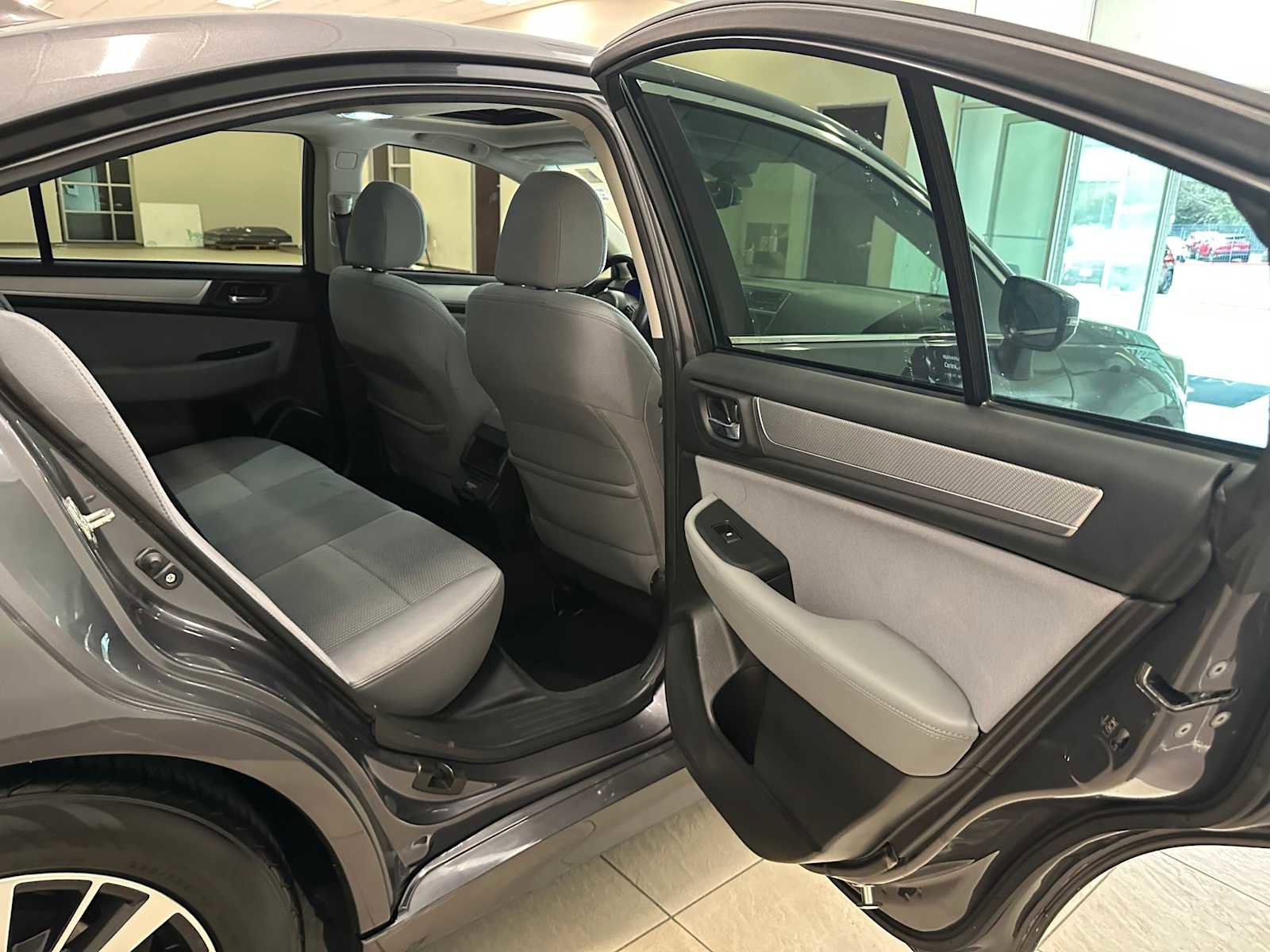 Used 2018 Subaru Legacy 2.5i Premium AWD/4WD image 27