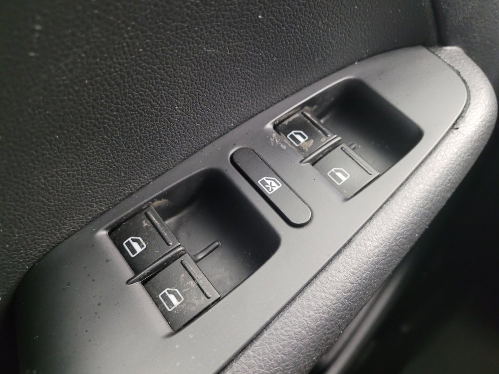 Used 2015 Volkswagen Jetta S w/ Welcome Package FWD image 27