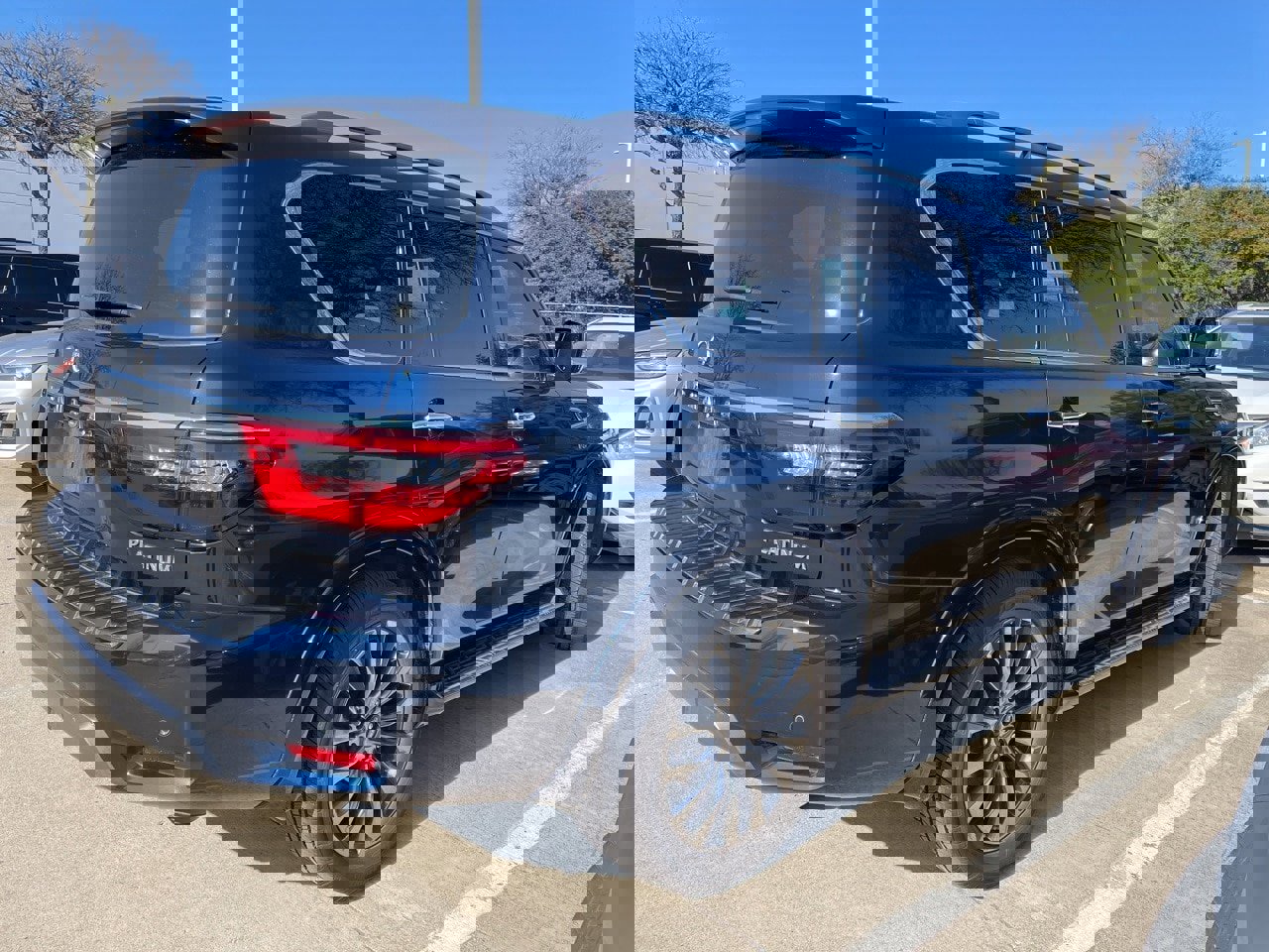 Used 2021 Nissan Armada Platinum w/ Captain's Chairs Package image 4