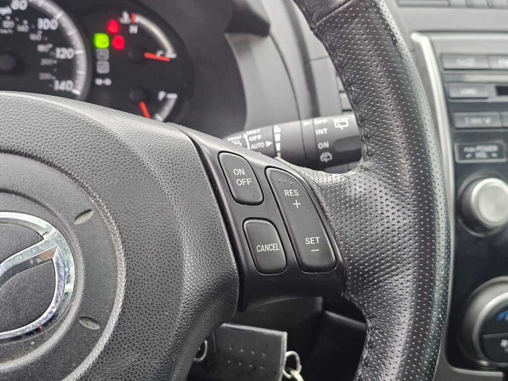 Used 2010 MAZDA MAZDA5 Grand Touring image 32