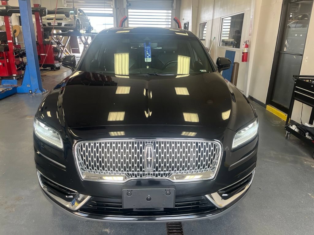 Used 2019 Lincoln Nautilus Premier AWD/4WD image 8
